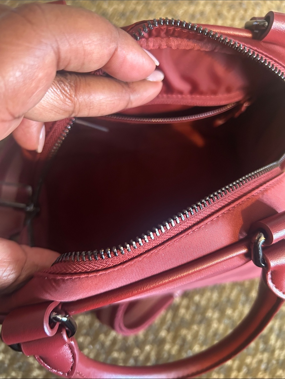 Lululemon Wine Burgundy Structured Bowler Crossbody Tote Bag - Picture 8 of 10